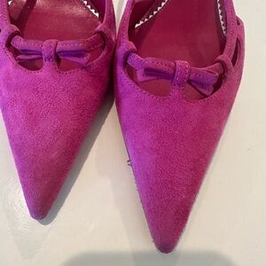 US 8.5  Pink Suede PRADA kitten Heels